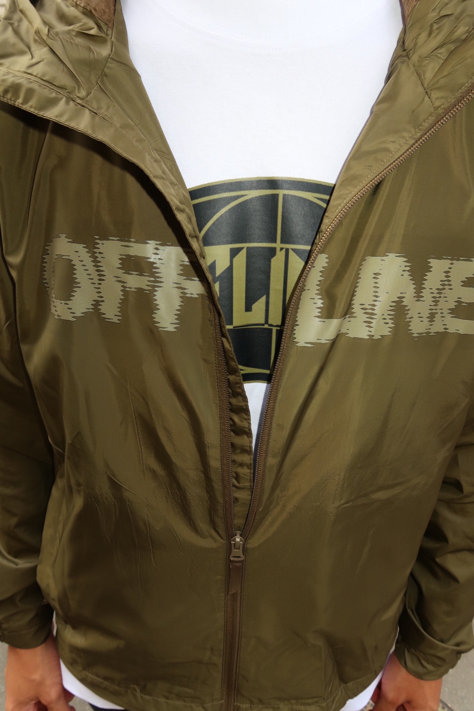 FOREST WINDBREAKER